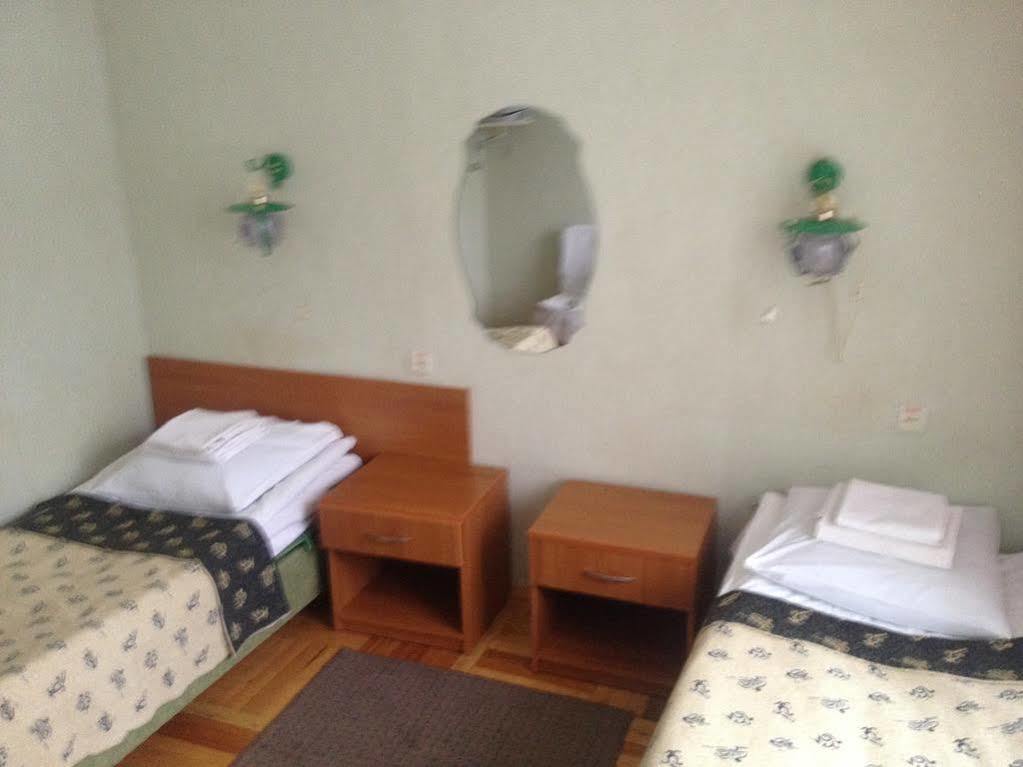 Kolos Hotel Obolon Kiev Luaran gambar