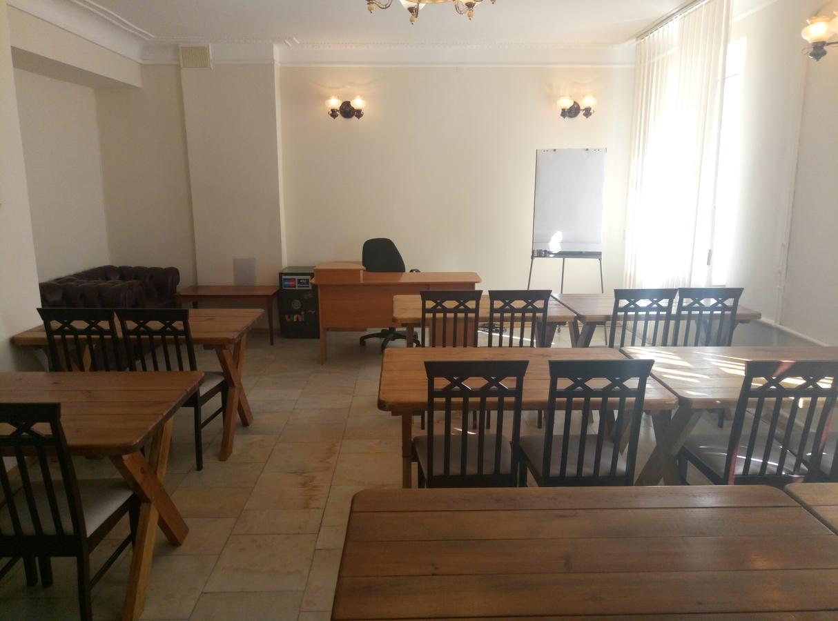 Kolos Hotel Obolon Kiev Luaran gambar