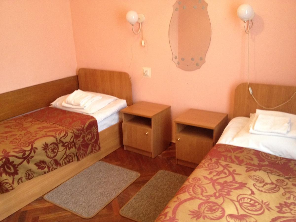 Kolos Hotel Obolon Kiev Luaran gambar