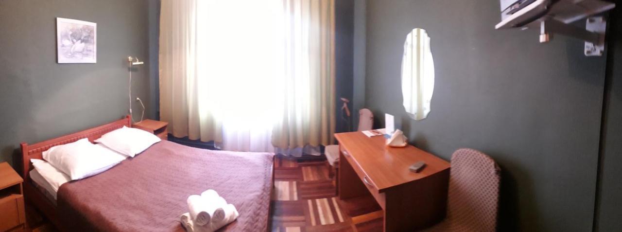Kolos Hotel Obolon Kiev Luaran gambar