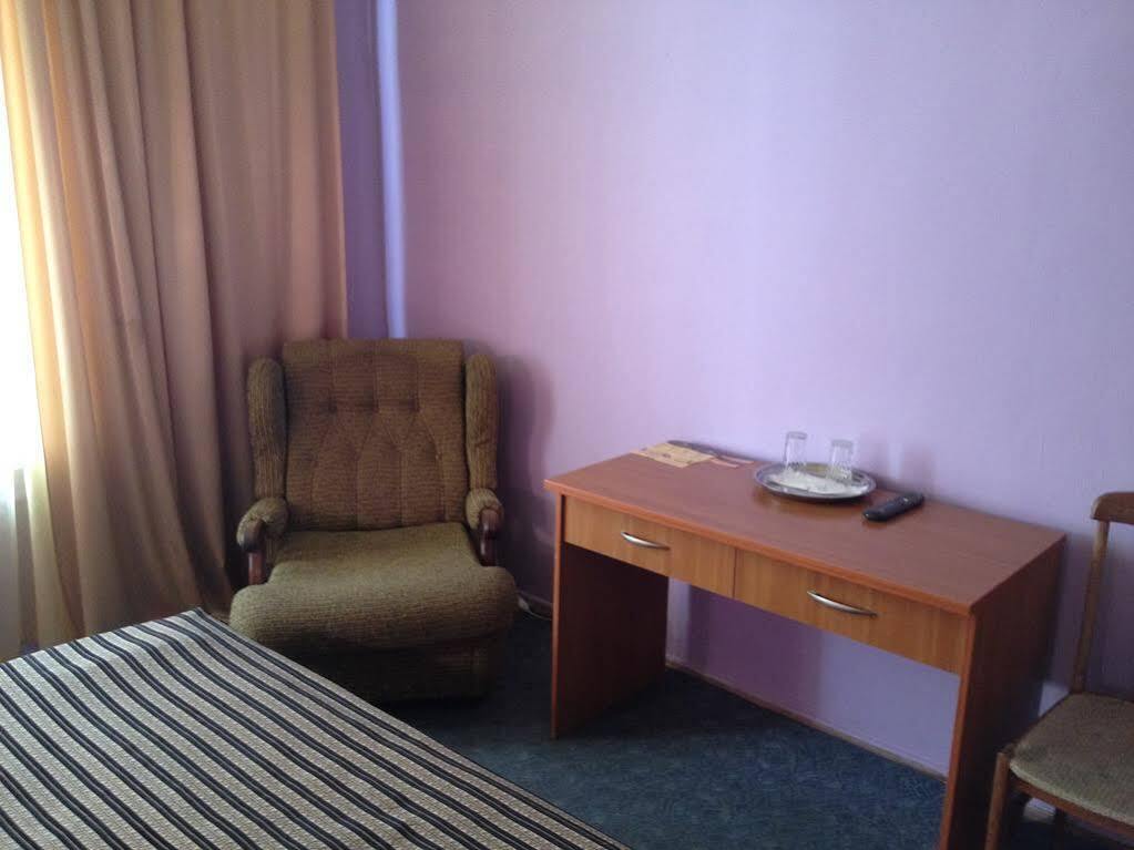 Kolos Hotel Obolon Kiev Luaran gambar
