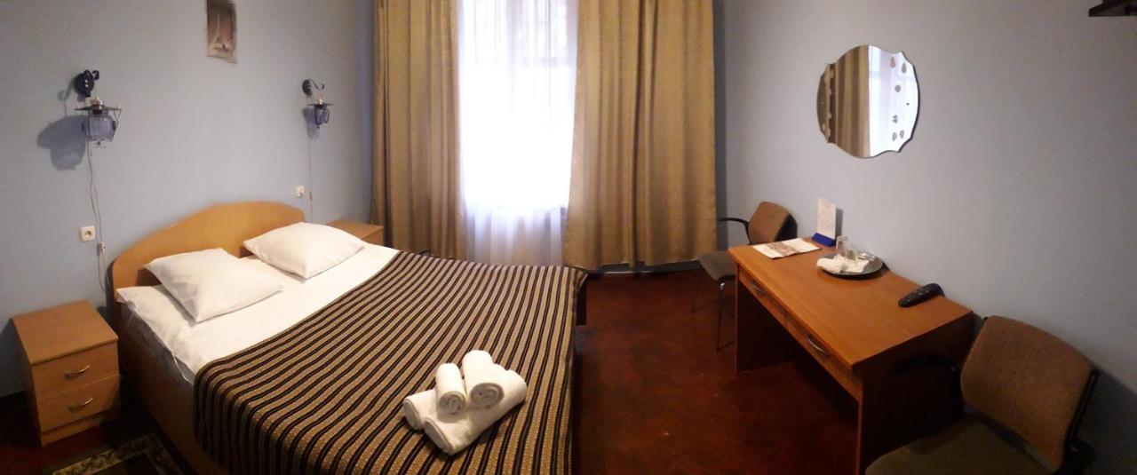 Kolos Hotel Obolon Kiev Luaran gambar